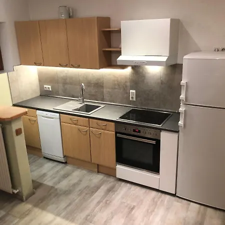 Gaestehaus Kuebler منزل للإقامة *