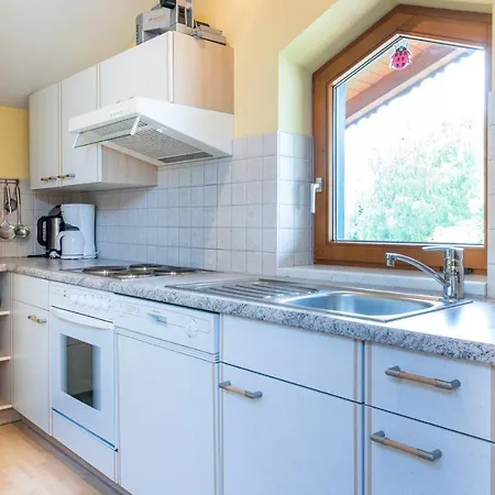 Gaestehaus Kuebler منزل للإقامة هاوس إم إنيستال