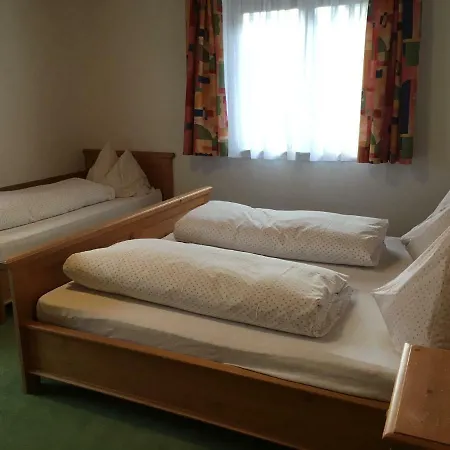 منزل للإقامة Gaestehaus Kuebler