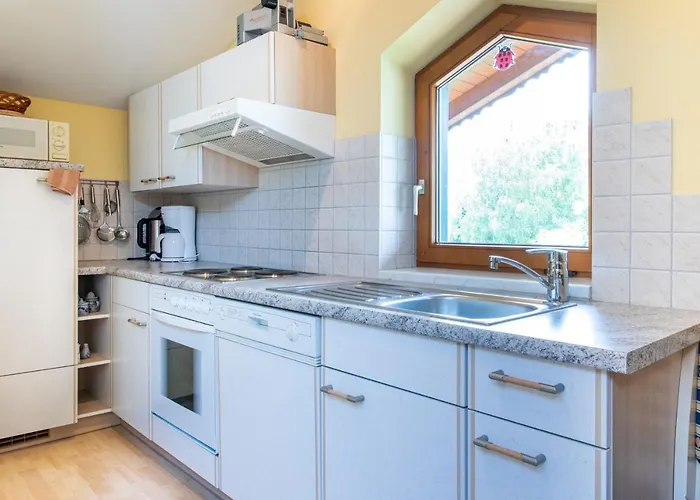 Gaestehaus Kuebler Pansiyon Haus im Ennstal