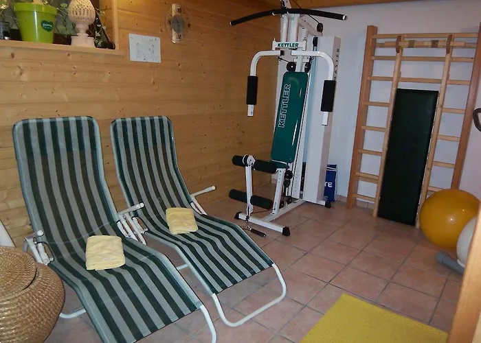 Pansiyon Gaestehaus Kuebler *